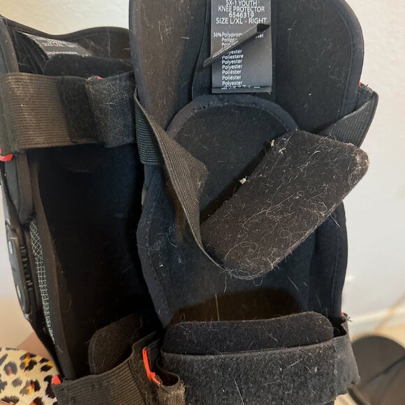 alpinestars knee protector - Picture 2 of 3